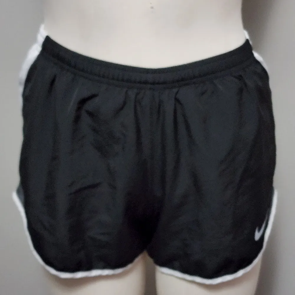 Nike 10K Classic Running Shorts Black White Size Medium - Image 6