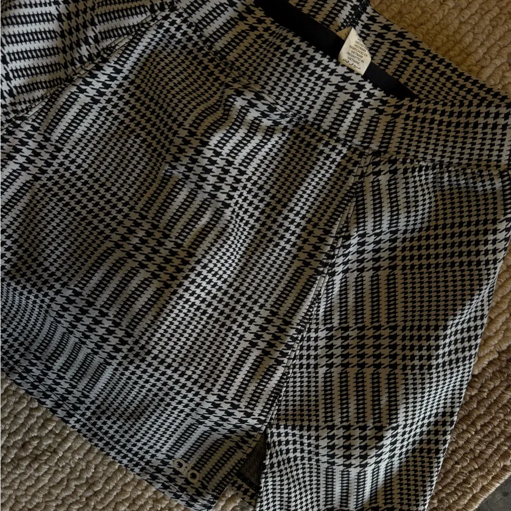 Alo Houndstooth Micro Plaid Skort - Image 8
