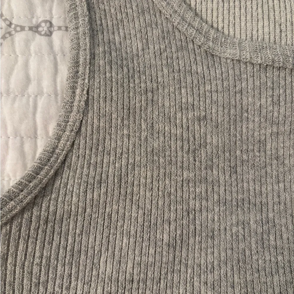 Gaze Gray Ribbed Crop Tank Top Size M - Image 3