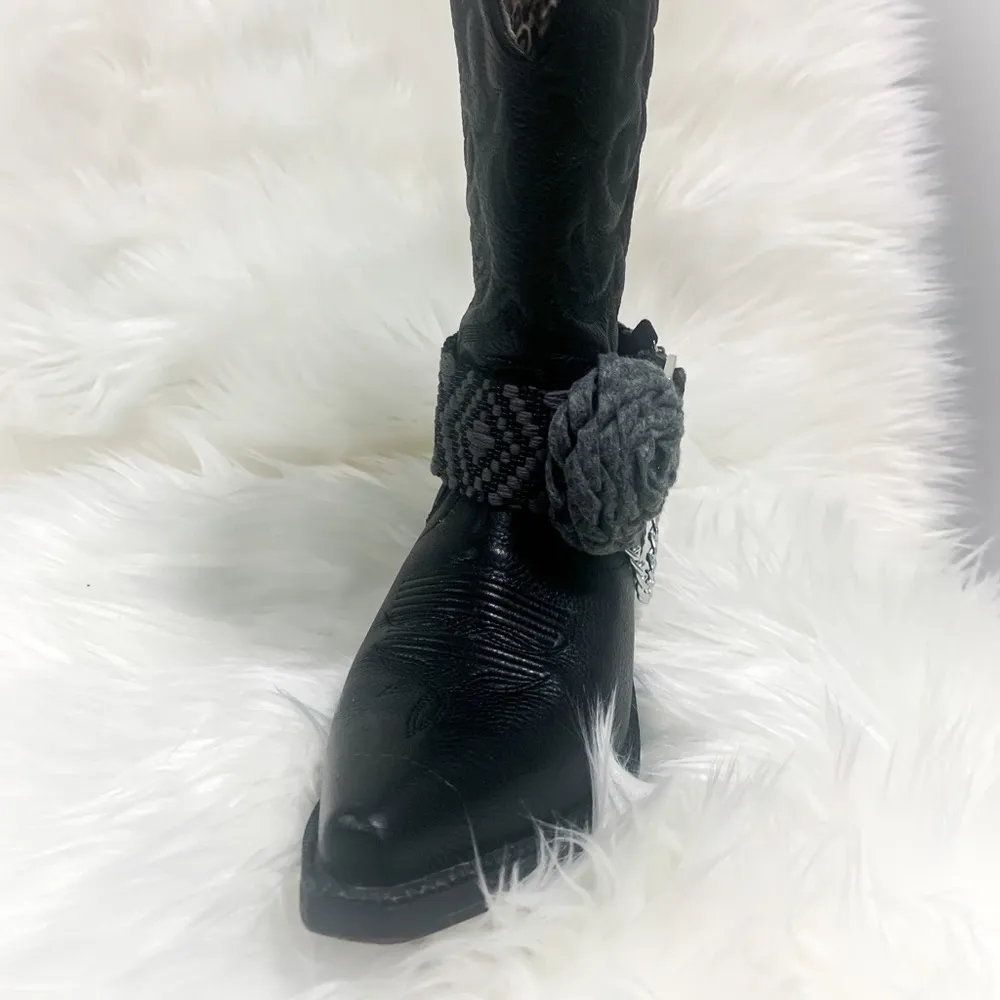 Handmade Removable Women’s Boot Bands/Cuffs Black - Image 2