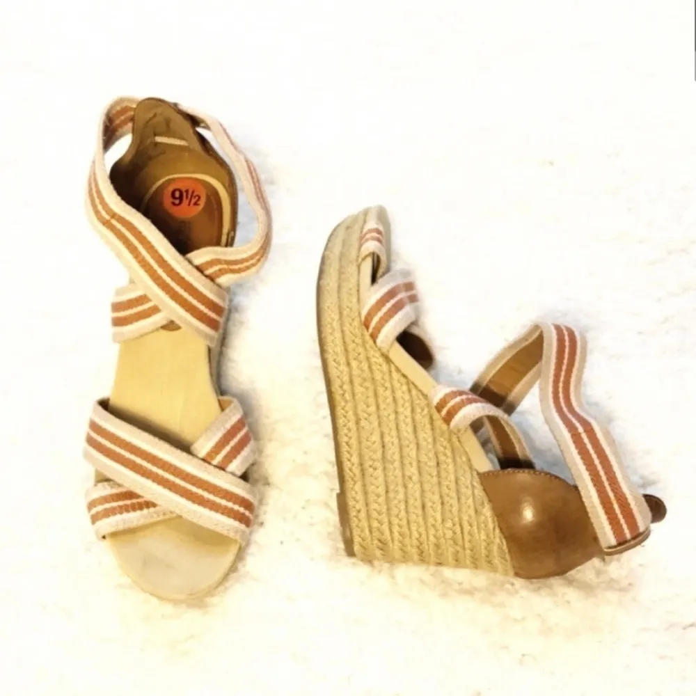 Kenneth Cole espadrille jute wedge sandals… - Image 2