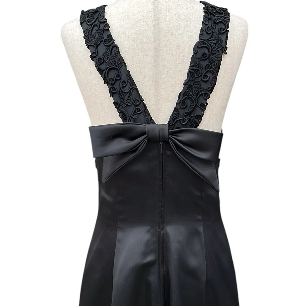Unite Black Evening Gown With Lace Bodice and Bow in Back Size undefined - Image 7