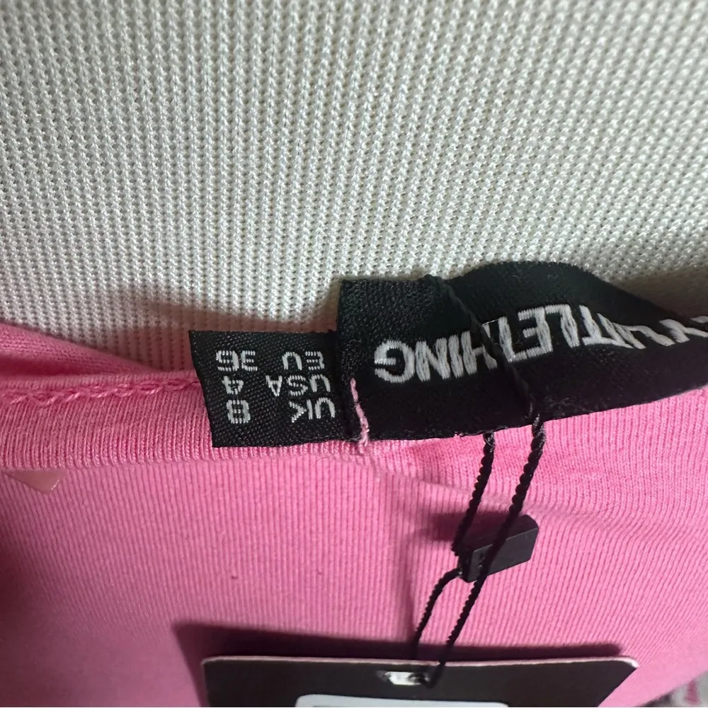 SHAPE HOT PINK OMBRE PRINTED OPEN BACK MINI DRESS size 4 - Image 4