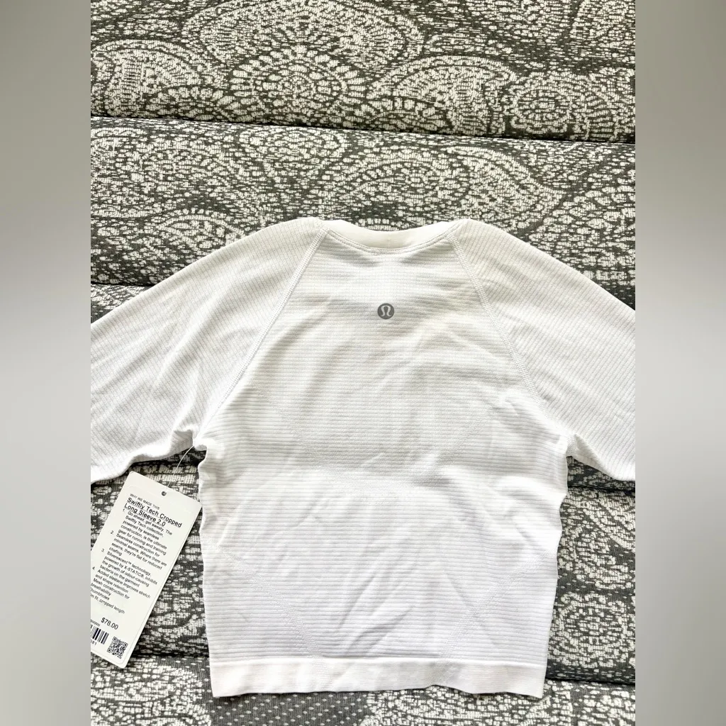NWT Lululemon Swiftly Tech Cropped Long Sleeve 2.0 - White, Size 2 - Image 5