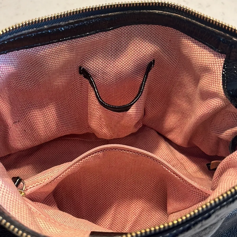 Black Patent Dooney & Bourke Purse - Image 12