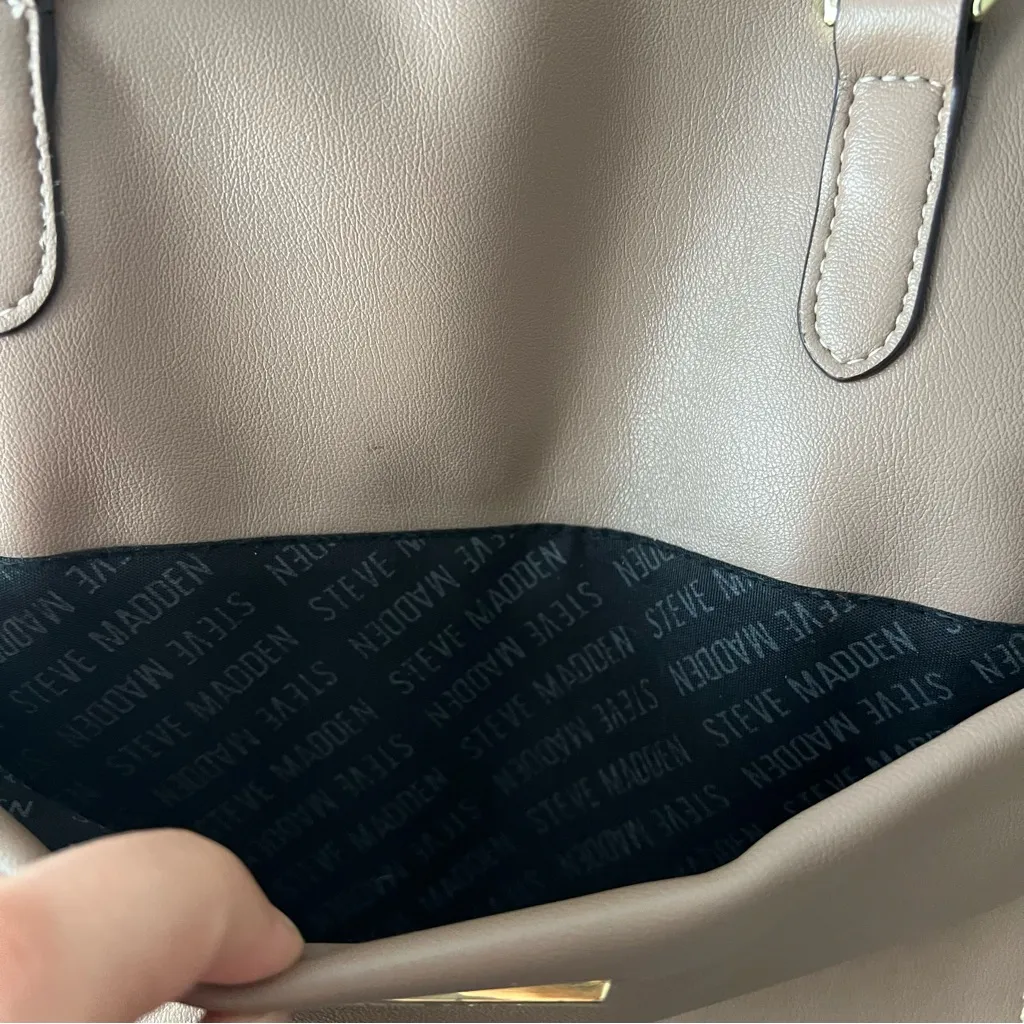 Steven Madden Tan Nude Faux Leather Tote Laptop Bag - Image 5