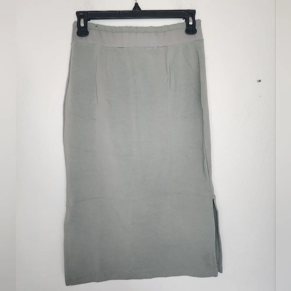 Nike  grey skirt size S - Image 4