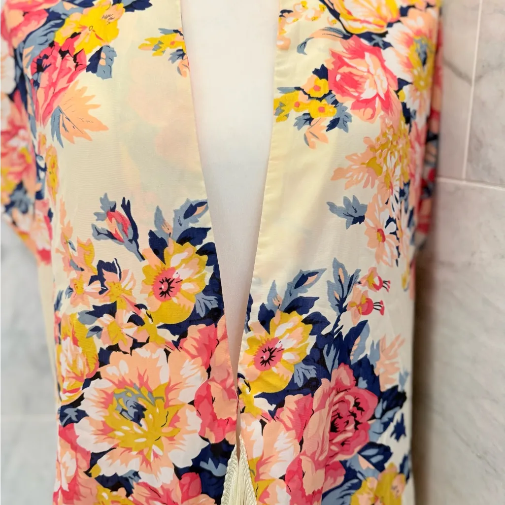 MIAMI for Francesca’s Boho Fringe Floral Kimono Open - Image 10