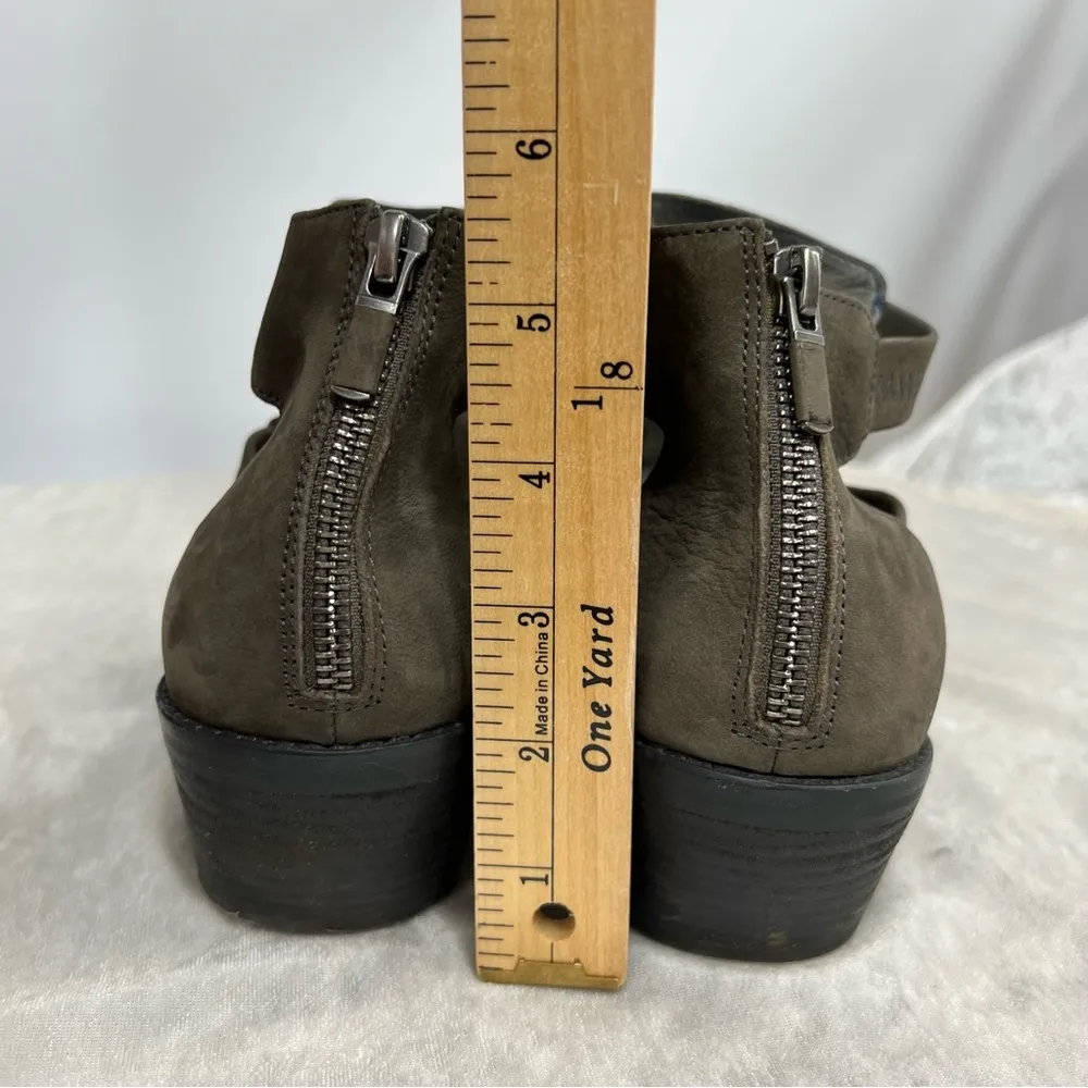 Eileen Fisher 11 grey Slip On Cutout Leather Bootie Shoes - Image 6