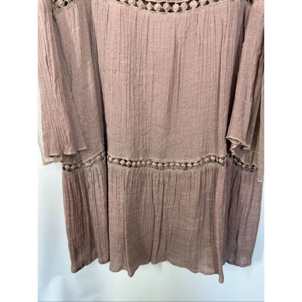 Vivid Importers of NY Dress Crochet Flare Sleeve Cold Sleeve size medium Pink - Image 7