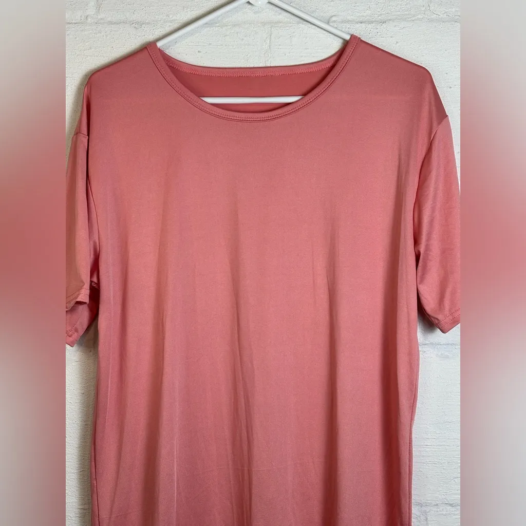 Woman’s Basic No Brand Casual Pink Classic Lightweight Plain T - Image 2