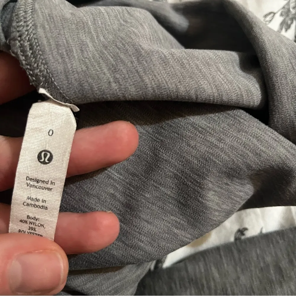 Lululemon align 25” leggings Heather grey size 0 - Image 5