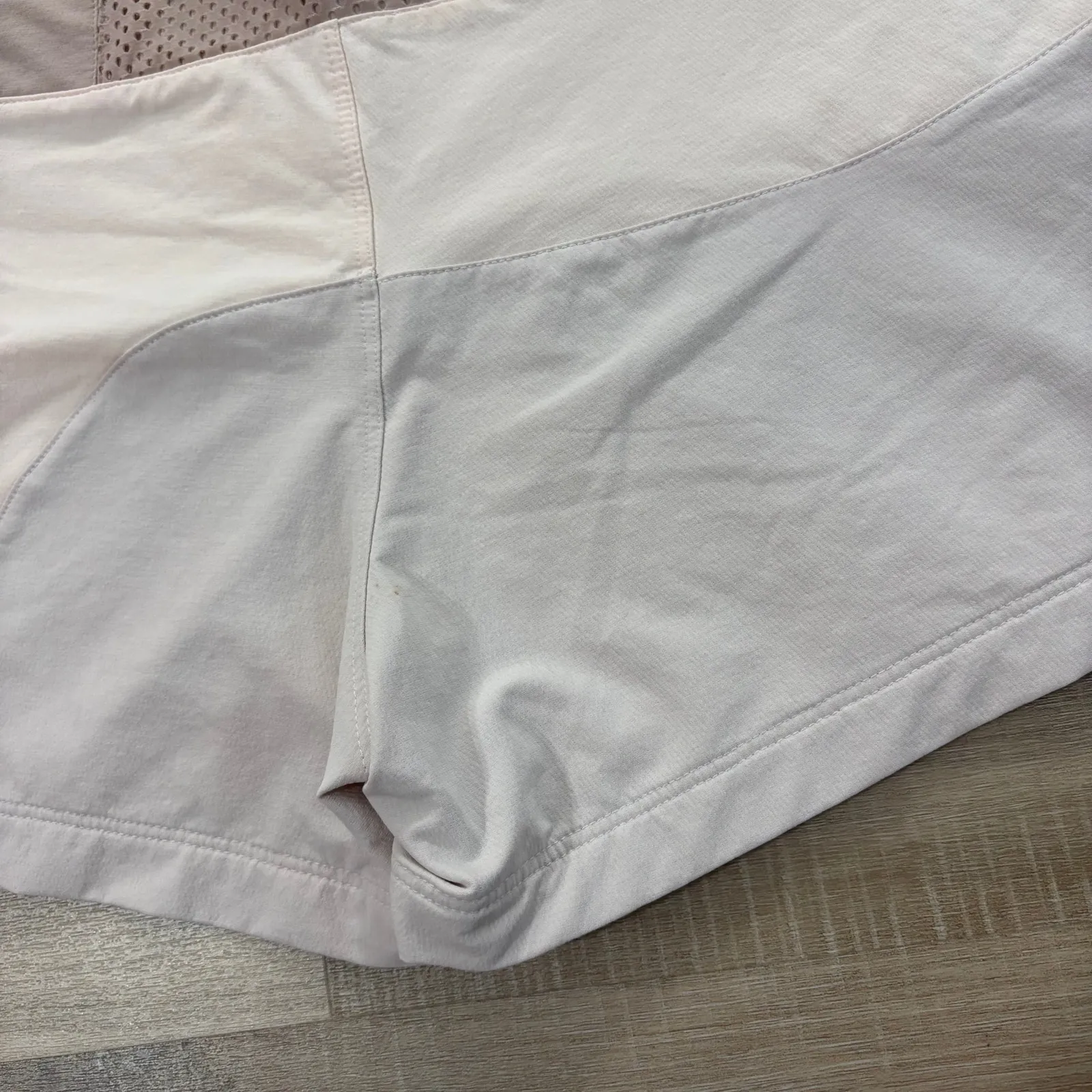 Outdoor Voices Rectrek Shorts 3” Inseam Women Size Medium Nirvana Lace Seashell - Image 6