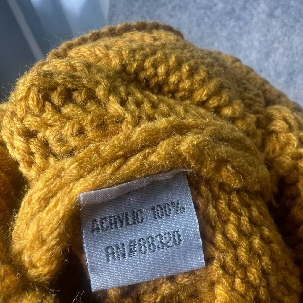 C.C‎ Women One Size Knit beanie hat mustard Nwt Yellow - Image 3