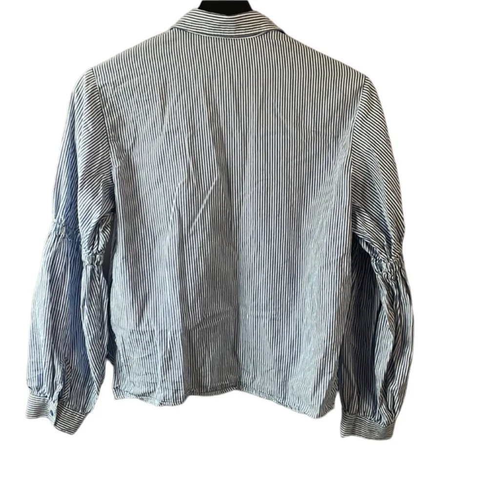 Zara basic XS button up blouse, 100% cotton - Image 2