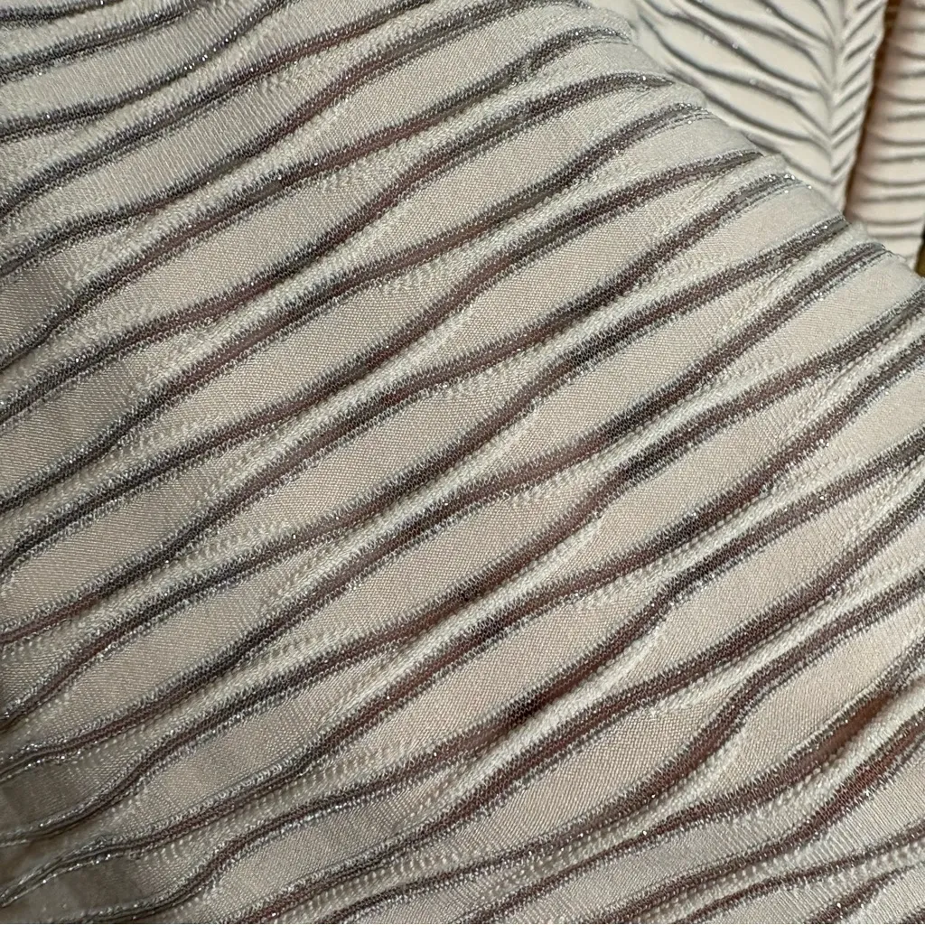 Calvin Klein Pink And Silver‎ Shimmer Asymmetrical Hem Top Size 3X - Image 5