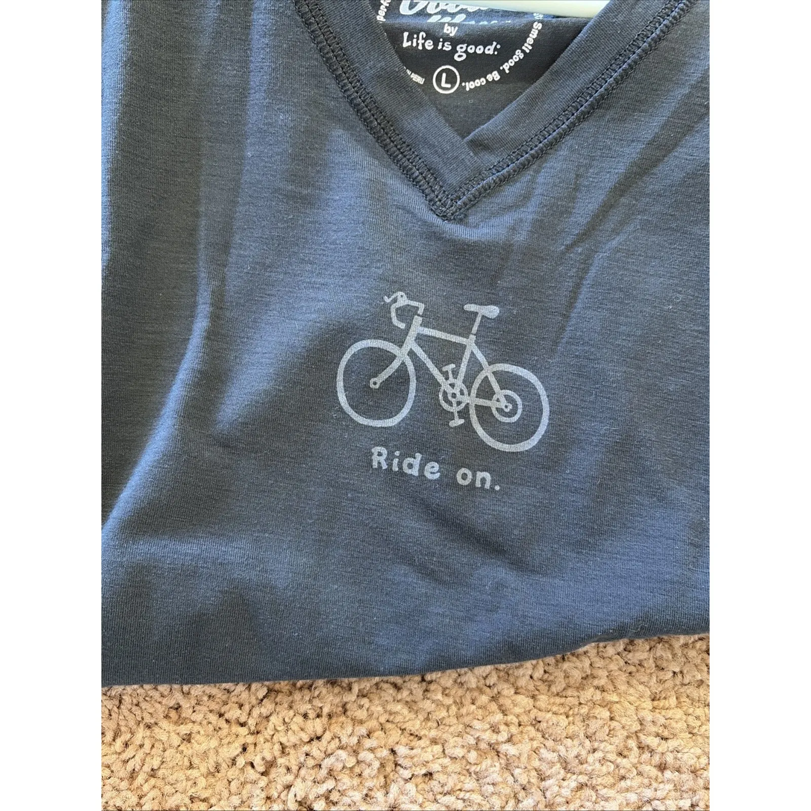 Good Move Life is Good Gray Vneck Performance Bike Cycling Graphic Tee Shirt L‎ - Image 3