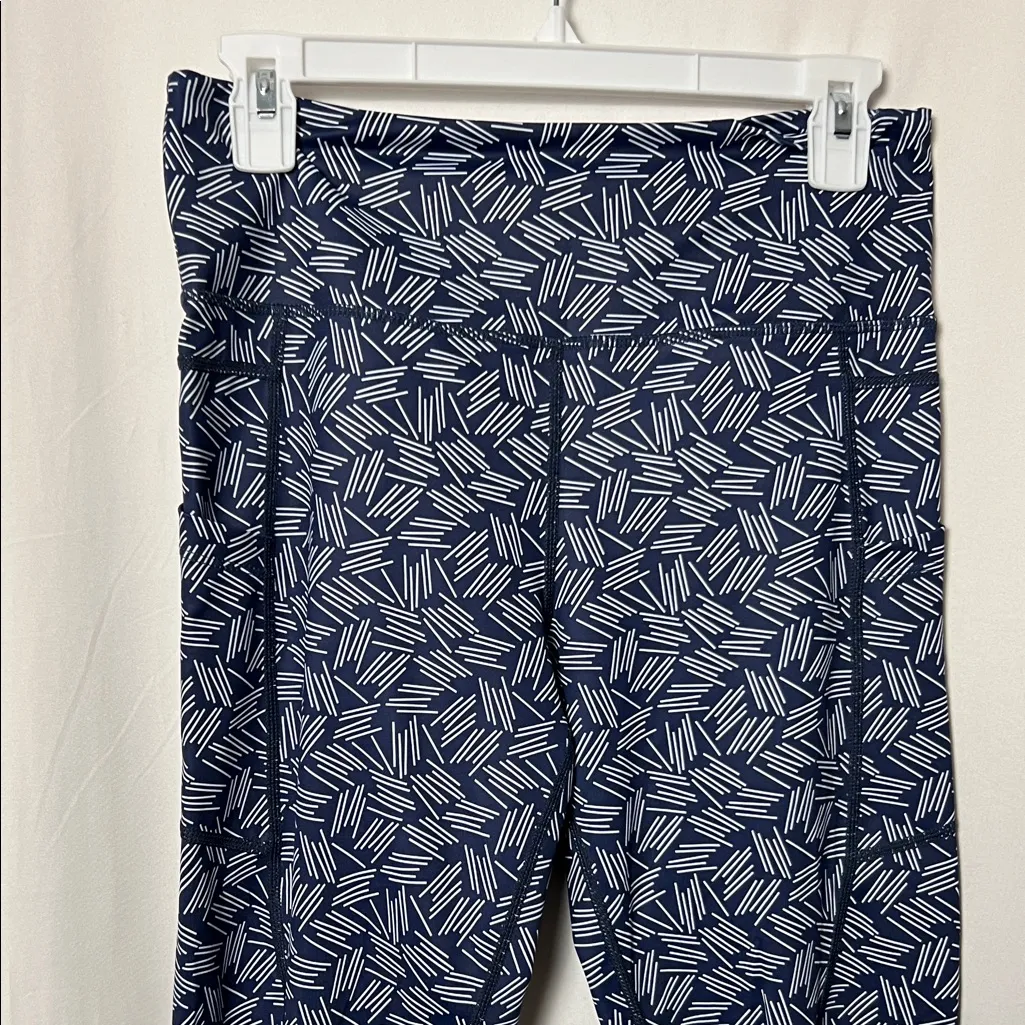 Zyia Active Navy Haystack Light N Tight 7/8 Leggings Size 8/10 - Image 2