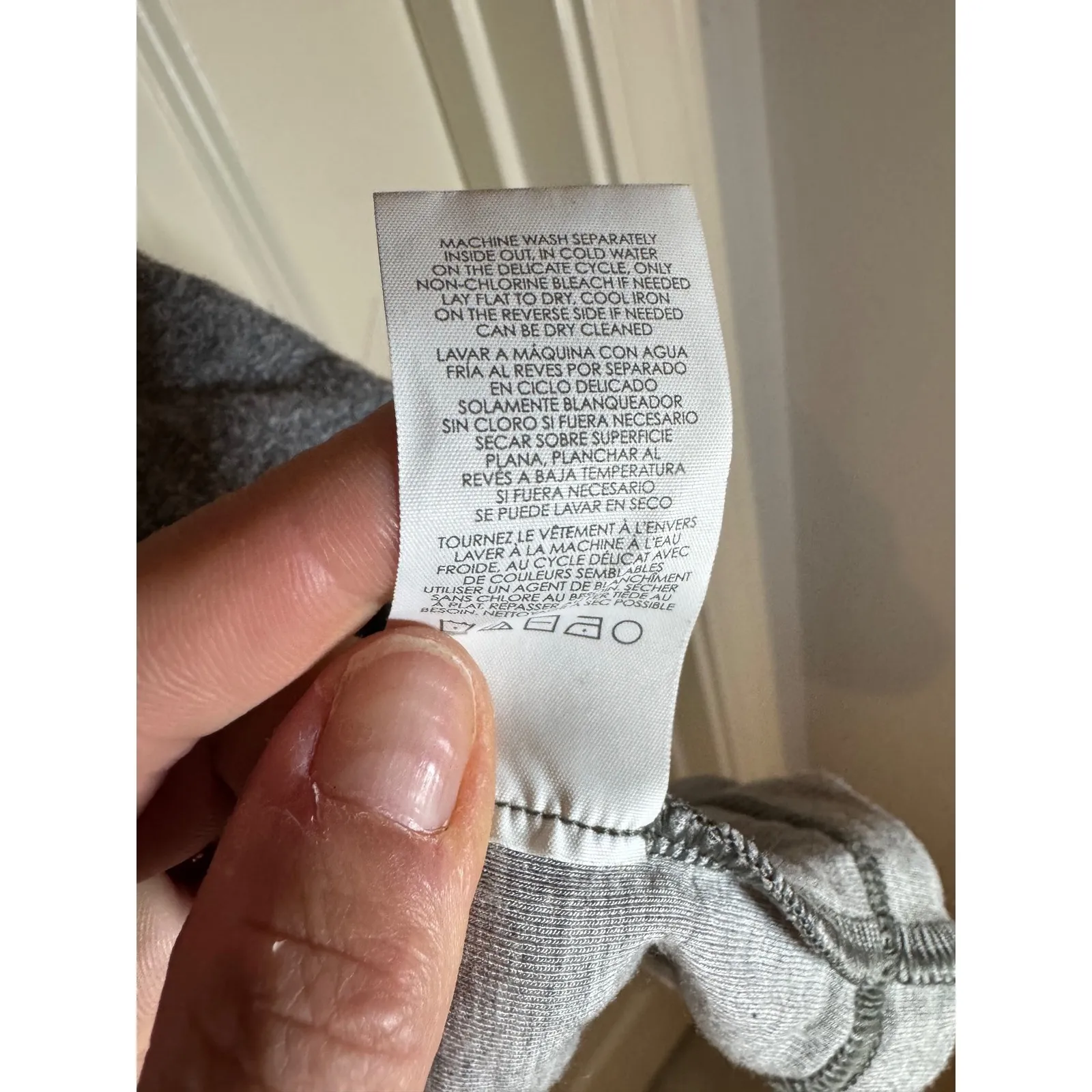 Cabi Colorblock Cowl Neck Tunic Sweater XS Grey Loose Fit Drop Shoulder - Image 4