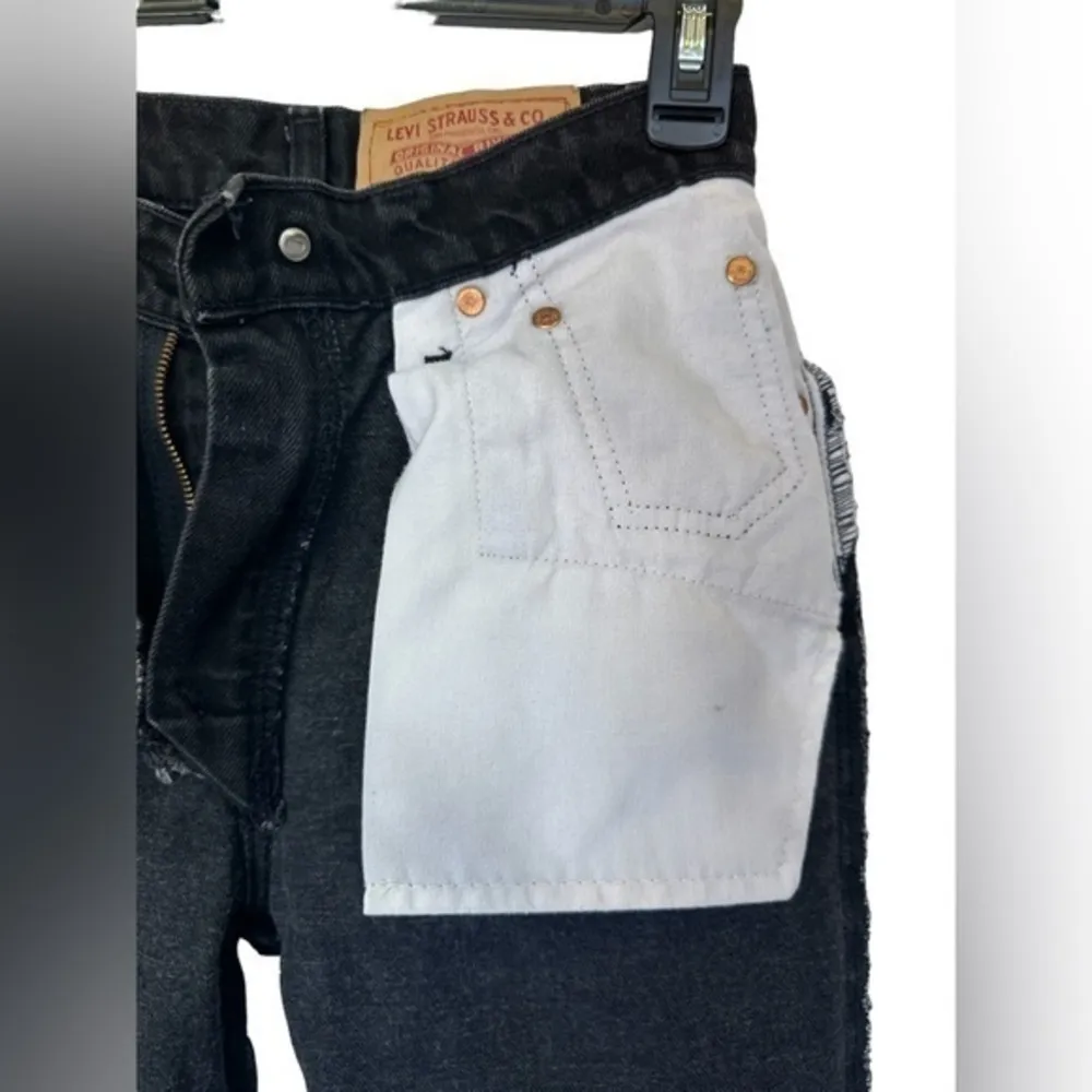 VTG Levi’s 512 Jeans Red Tab Black Slim Fit Taper Leg 3 Short U.S.A. 24” Woman’s - Image 10