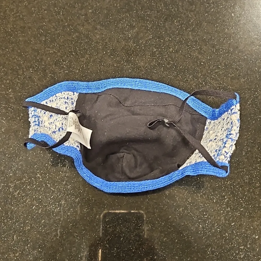 💕ST JOHN💕 Boucle Ribbed Knit Face Mask ~ Blue & Ecru Print NWT - Image 3