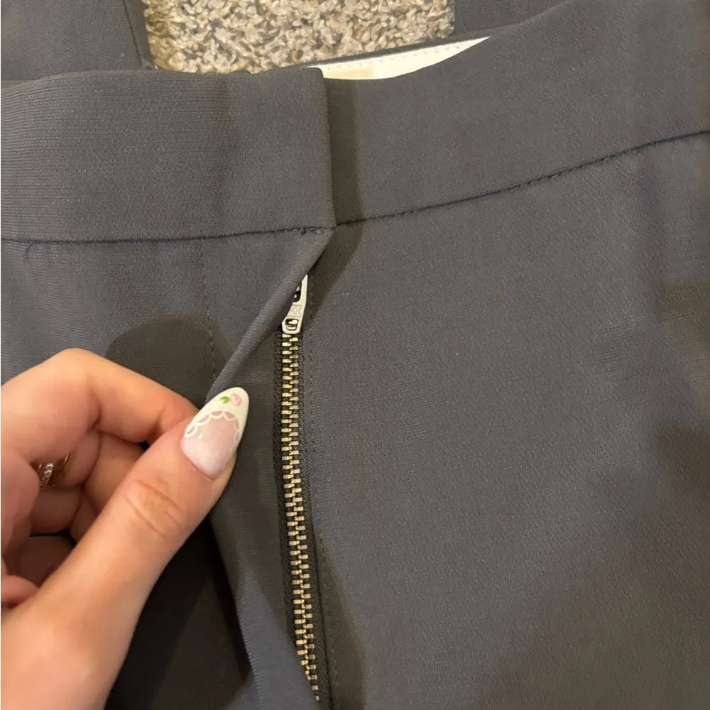 Aritzia Wilfred Wide Leg Dress Pants Gray Size 8 - Image 2