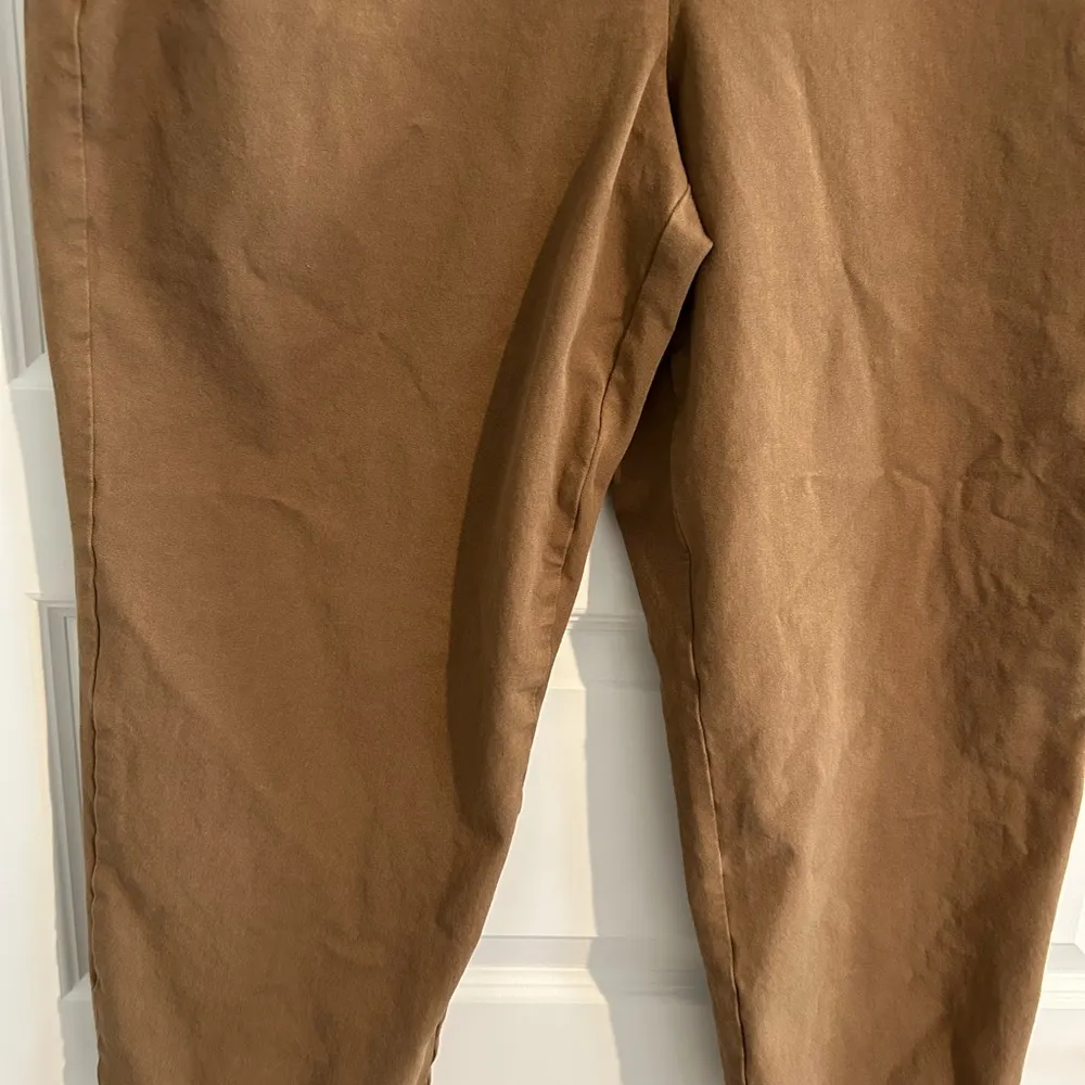 Boden Cropped Pants Brown Size 10P - Image 3
