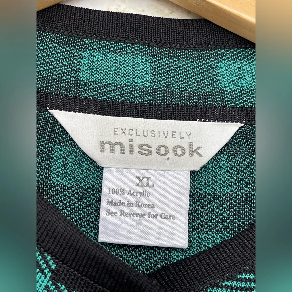 Exclusive Misook button front knit sweater jacket size XL plaid - Image 9