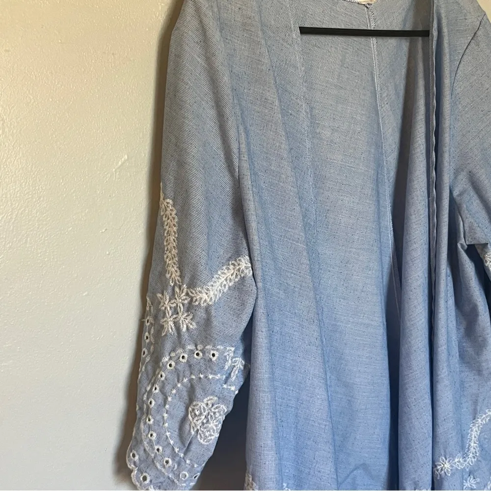 Boutique Open Front Cardigan Blue with White Embroidered Floral Long 3/4 Sleeves - Image 3