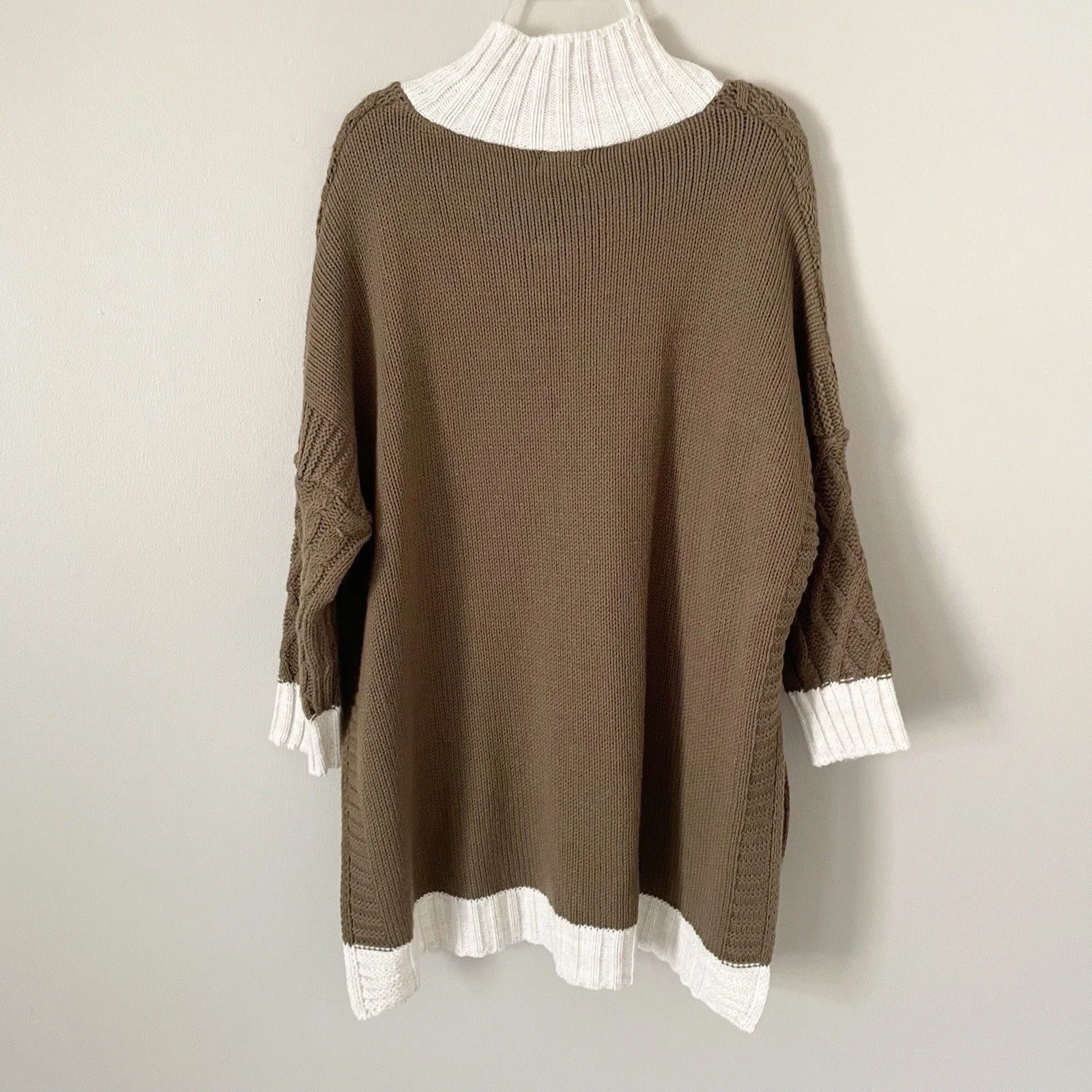 Mersea One Size Fits Most Lisbon Traveler Dolman Sleeve Sweater Side Slits - Image 6