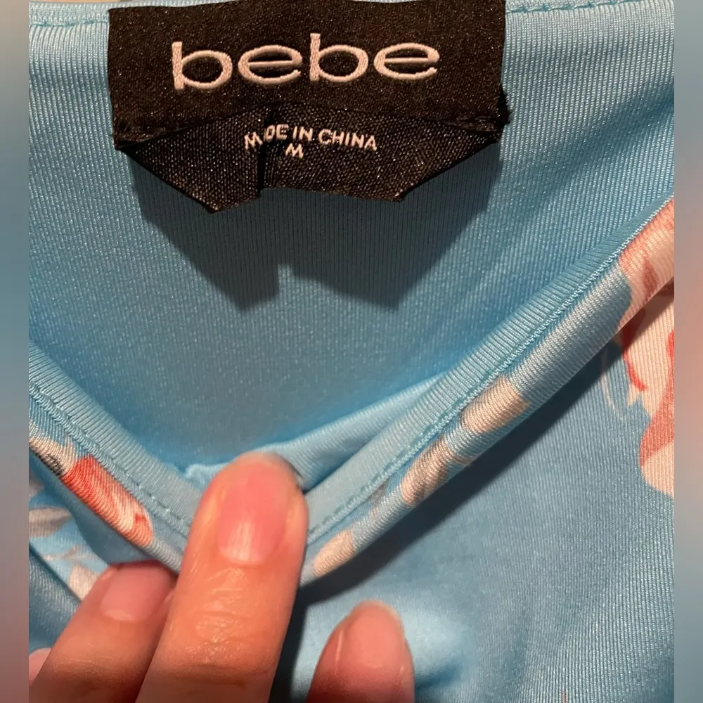 NWT Bebe Women’s Juniors Cut Out Midi Bodycon Dress Baby Blue Blooms Size M - Image 9