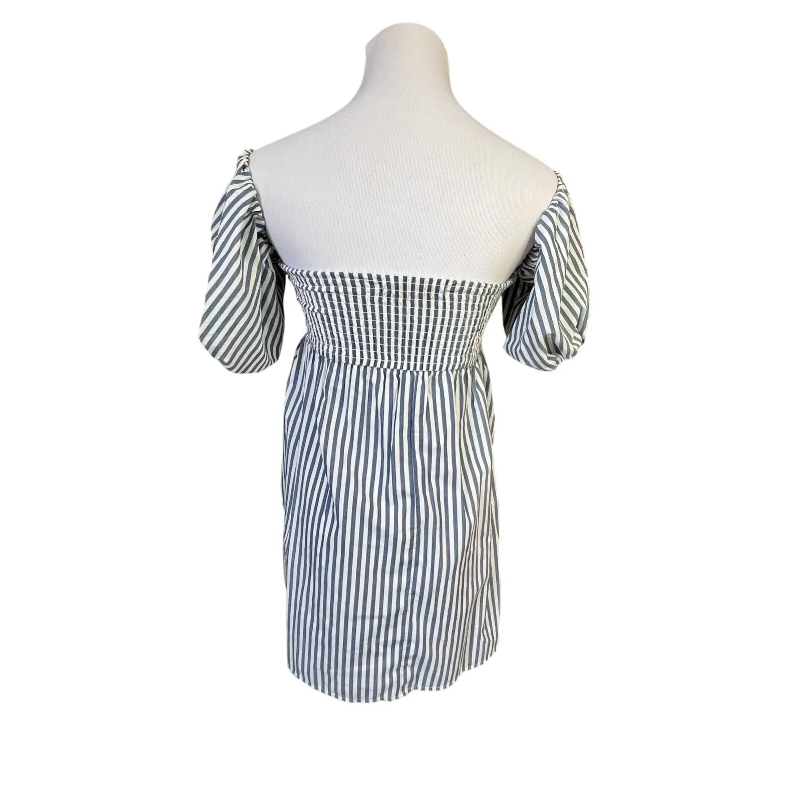 Abercrombie & Fitch White Blue Striped Smocked Romper Top XXS Cottagecore Preppy - Image 4