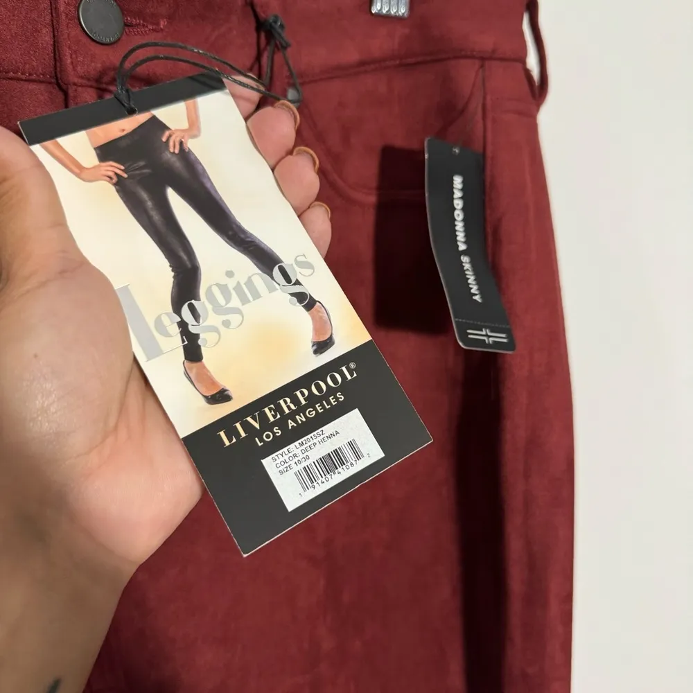 Stitch Fix Liverpool Madonna Skinny Suede Legging Burgundy Deep Henna Size 10/30 Red - Image 9