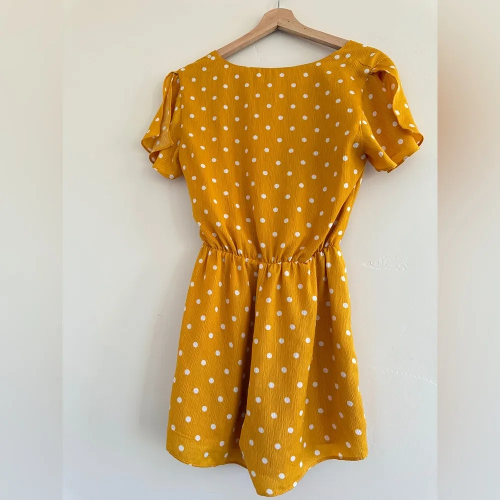 Everly Mustard Polka Dot Mini Dress Polka Dot Faux Wrap Romper size S

Preowned - Image 6
