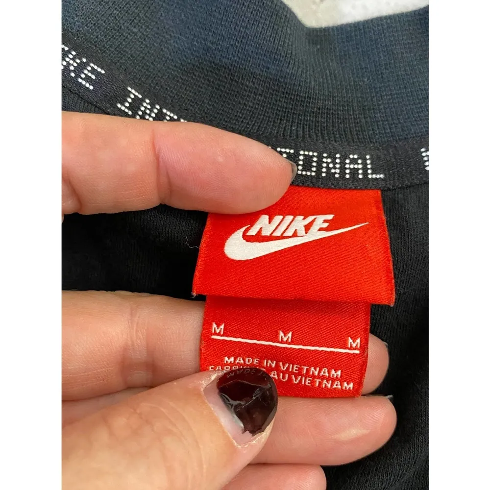 Nike international bomber jacket - Image 8