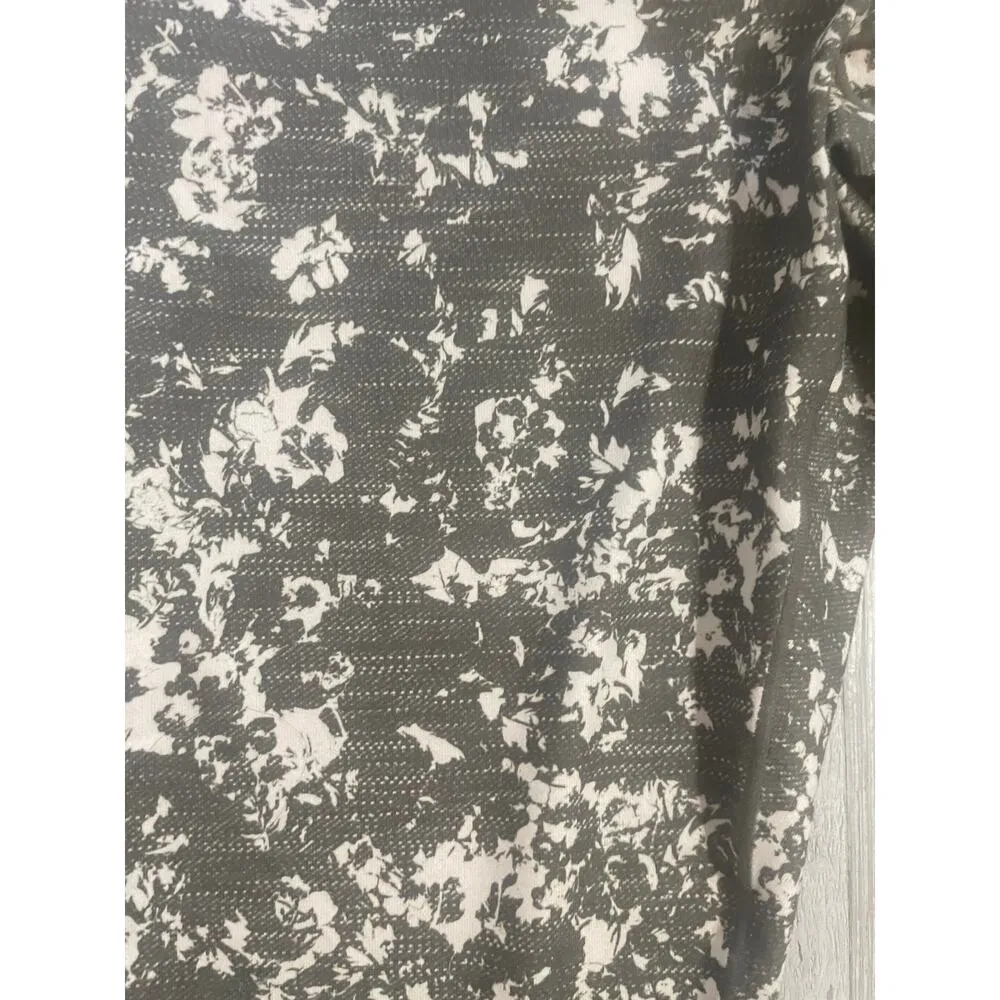 prAna WOMEN'S 3/4 LEGGING  PILLAR PRINTED CAPRI (SLATE CANOPY) Size Medium. - Image 10