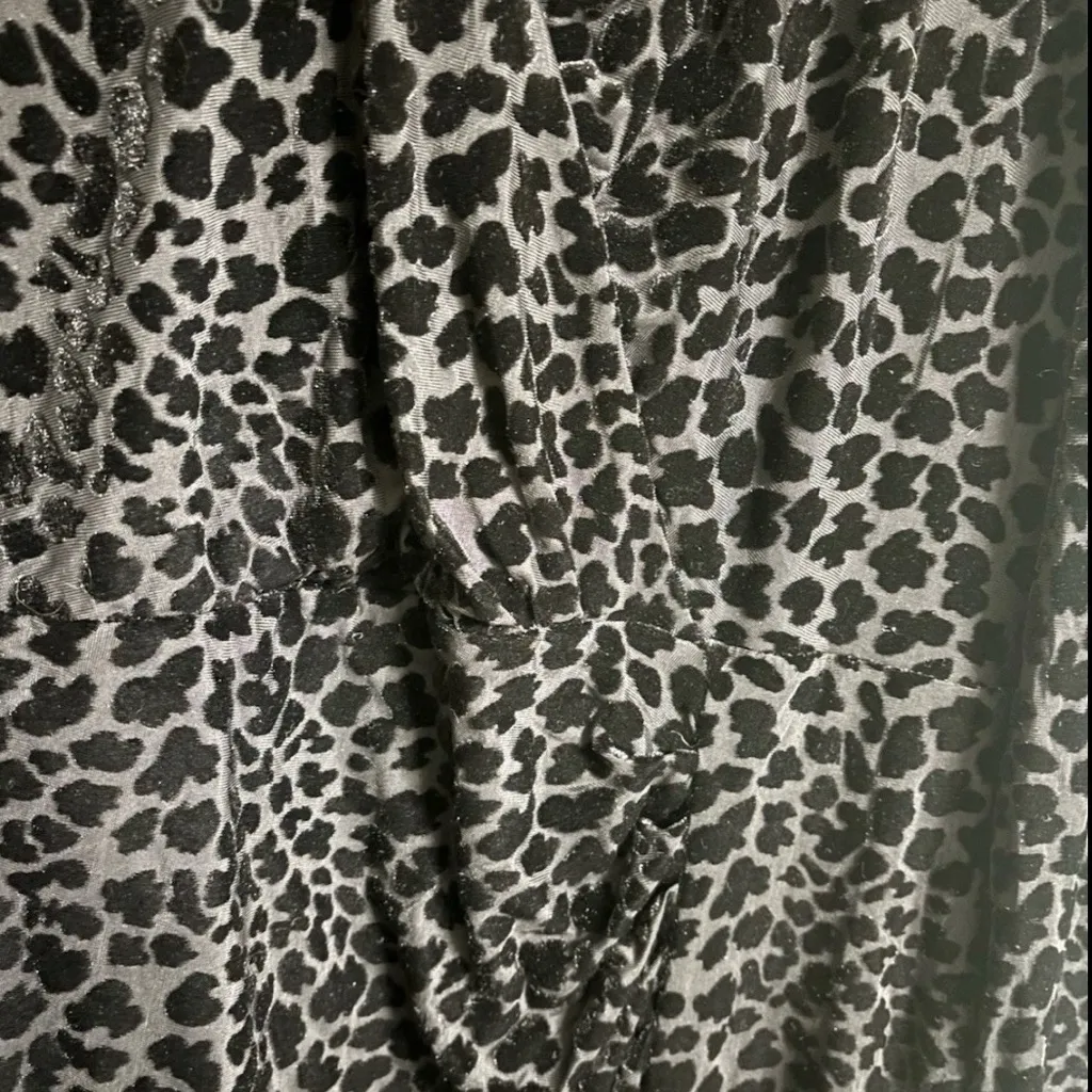 Talbots Black Velvet Burnout Dress Leopard Size XL 16-18 Sheath Whimsy V Neck - Image 5