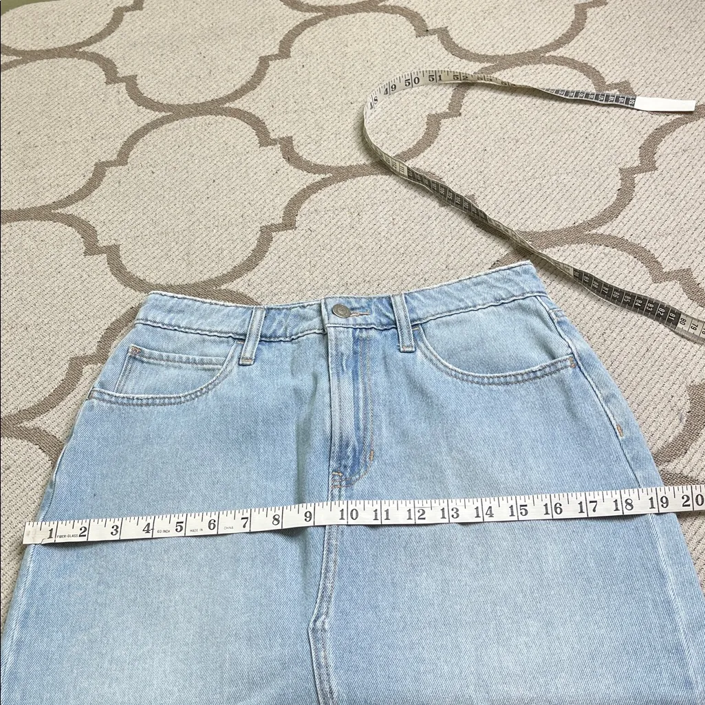 Hollister Ultra High Rise front slit Maxi denim skirt, size 6 - Image 5