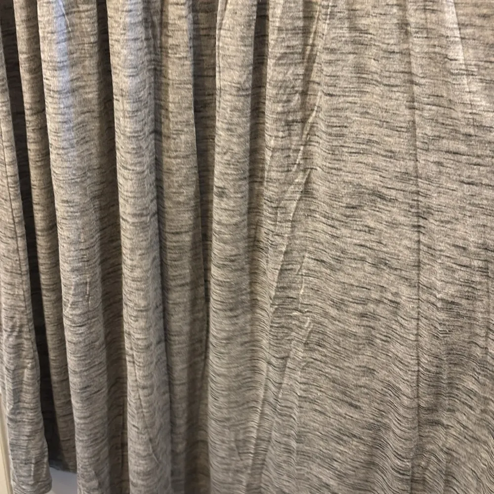 GAP BRAND GRAY HEATHERED TANK DRESS GATHERS AT WAIST GREAT SUMMER POP OVER DRESS - Image 7