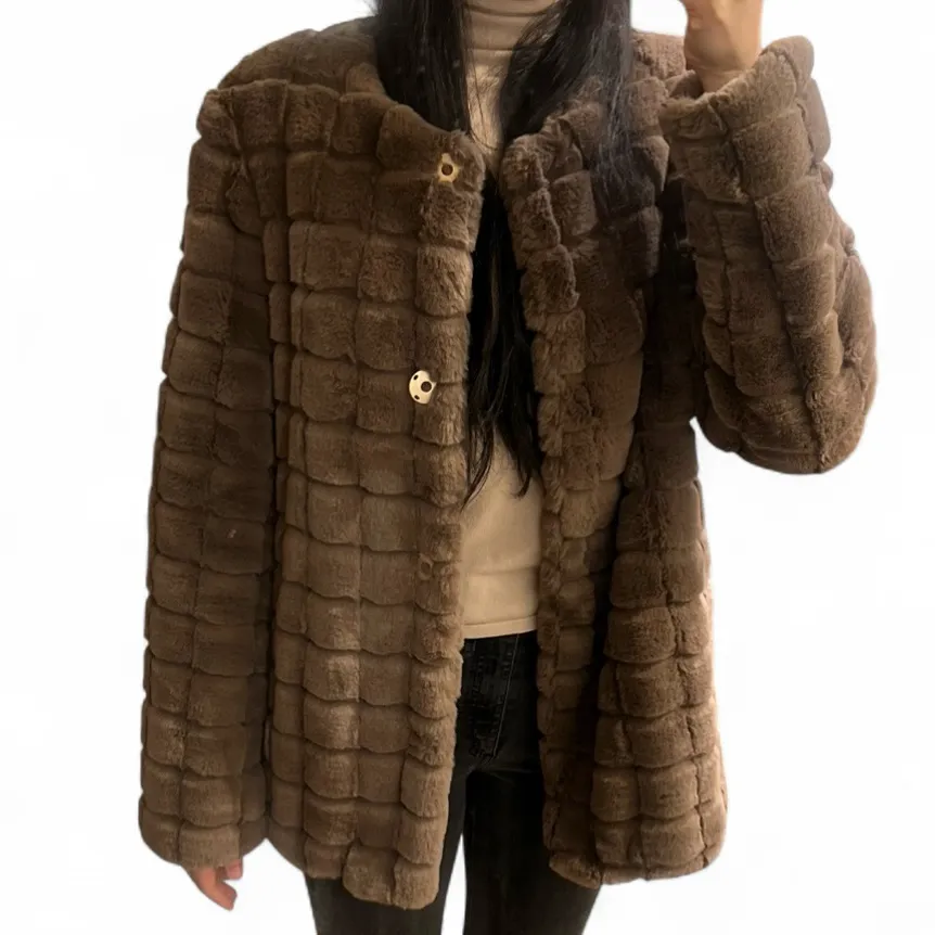 Chocolate Brown Faux Fur Grid Coat – Soft Plush Jacket, Size XS, Elegant & Cozy - Image 2