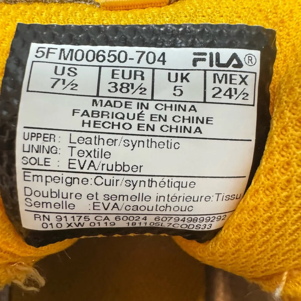 Women's Fila Disruptor II X Ray Tracer Sneakers Size 7.5 Canary Yellow - Image 8