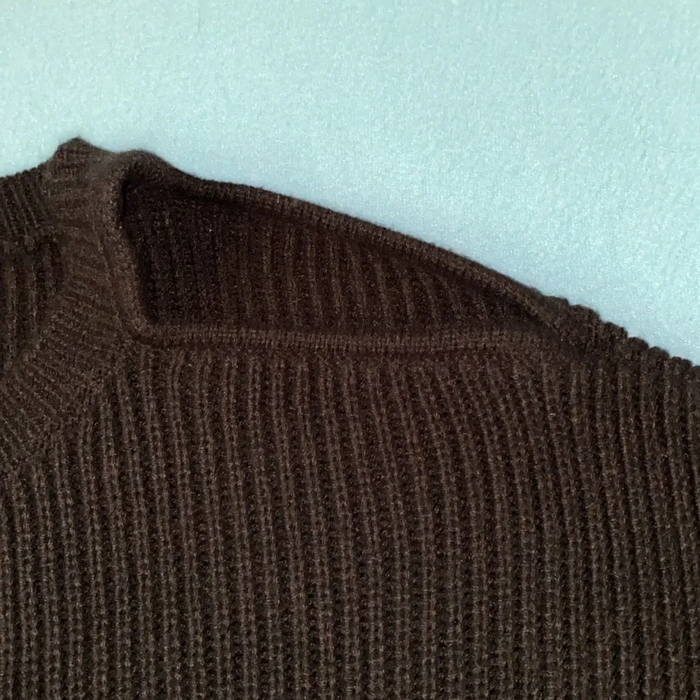 COTTON EMPORIUM Nordstrom crew neck cold shoulder long sleeve sweater size XL - Image 3