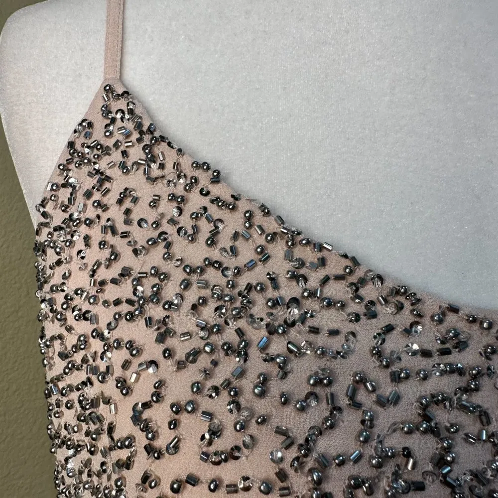 FOREVER 21 Blush Pink Sequin Crop Top Tank Top - size XS - Image 4