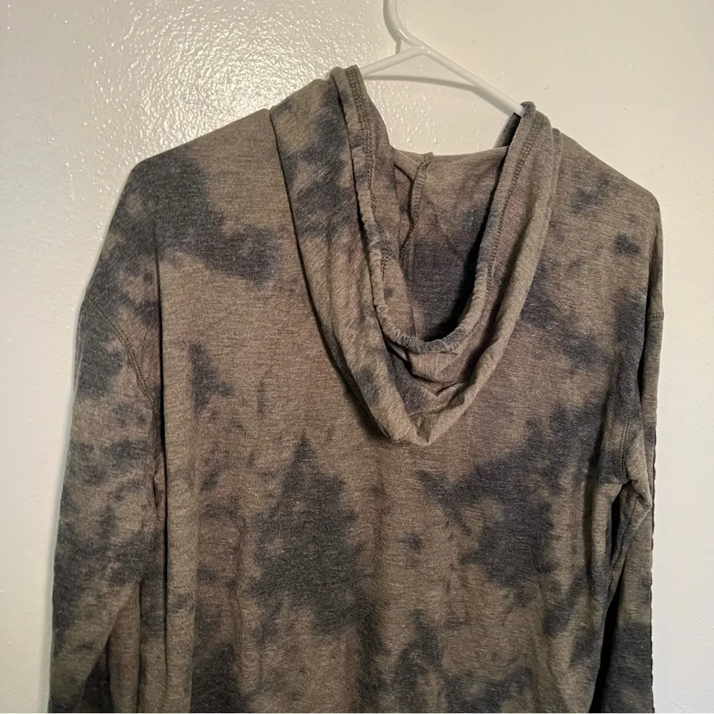 Knox Rose Tie Dye Hooded Sweatshirt Green Camo - Image 9