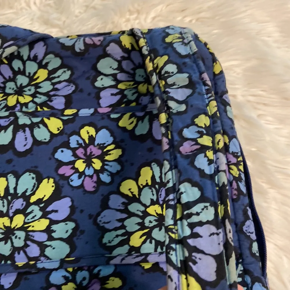 Vera Bradley Big Backpack outside condition excellent but inside have one rip - Image 14