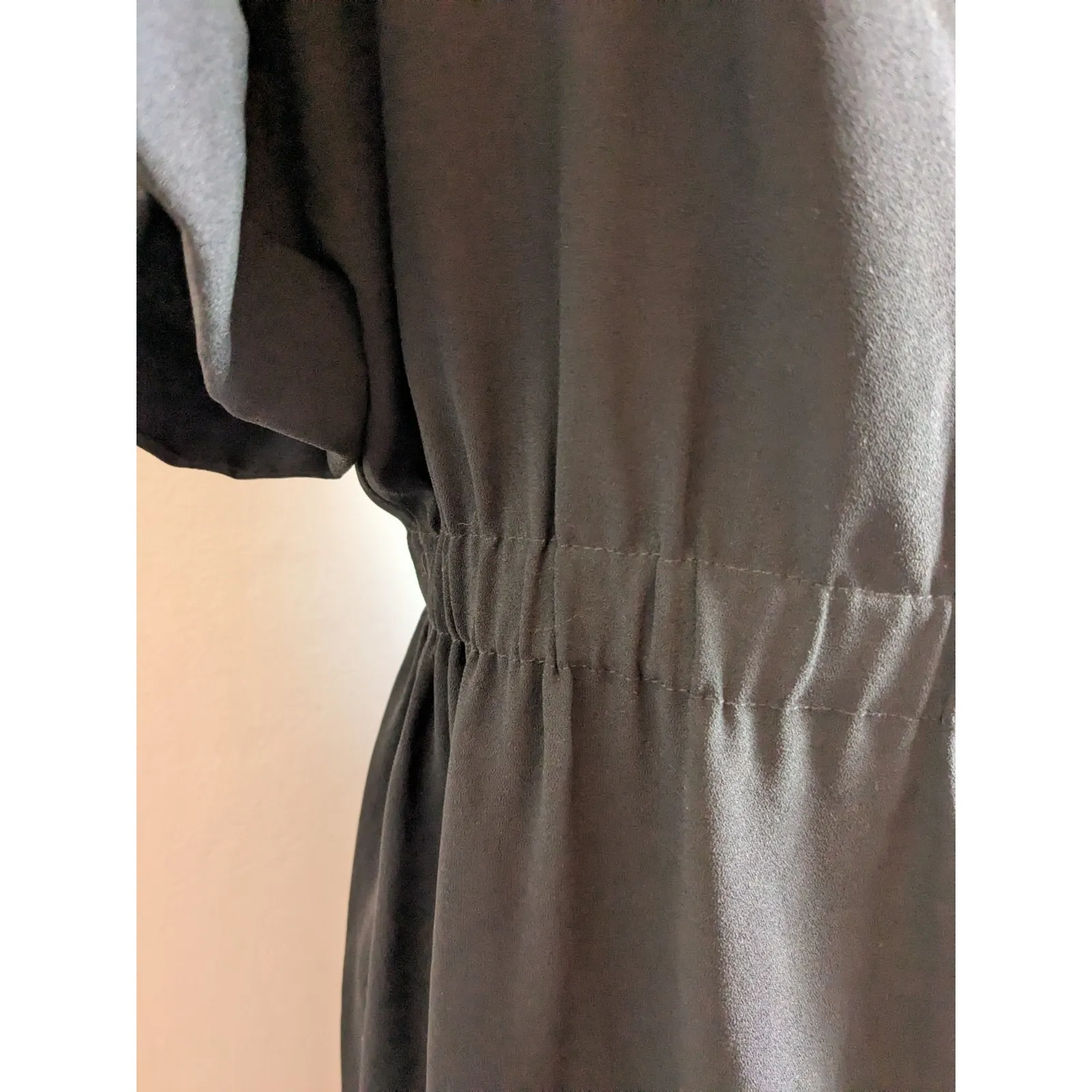 ZARA Basic Mini Dress LACK GOLD Belt V- Neck Size Medium EUC - Image 4
