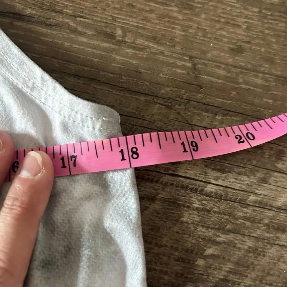 Evolution and Creation Women’s Athletic Tank In Marble Gray Pattern Size Medium - Image 4