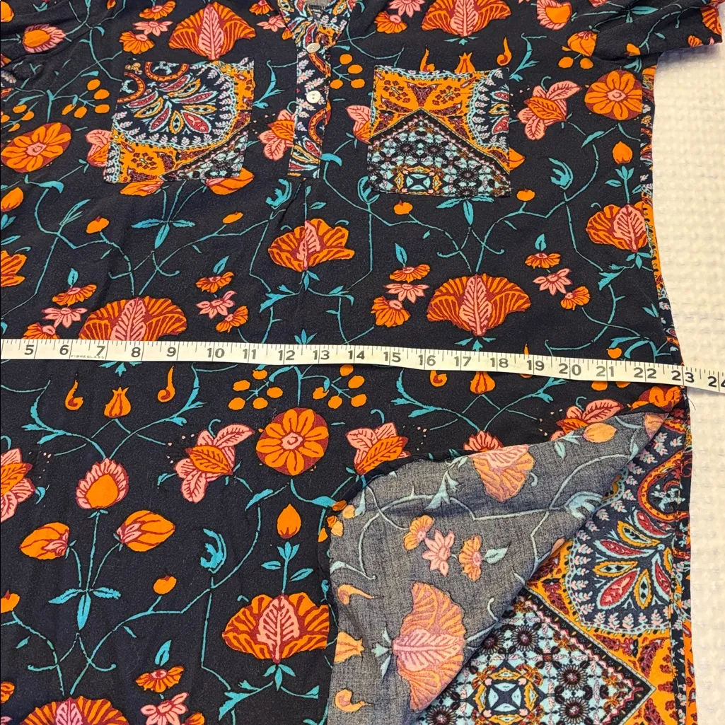 ANTHROPOLOGIE Fig & Flower XL X-LARGE Navy Multicolor Floral Tunic Blouse - Image 12