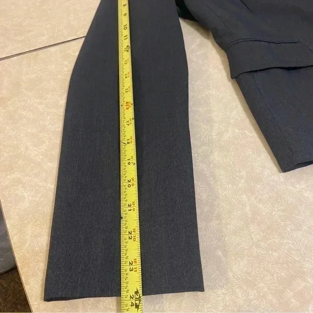 Calvin Klein Navy Blue Short‎ Singe Button Blazer Jacket size 2 - Image 8