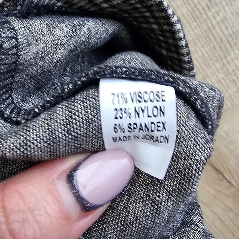 Cream and Tan Skinny Pants with Classic Geometric Design Size L - Image 8